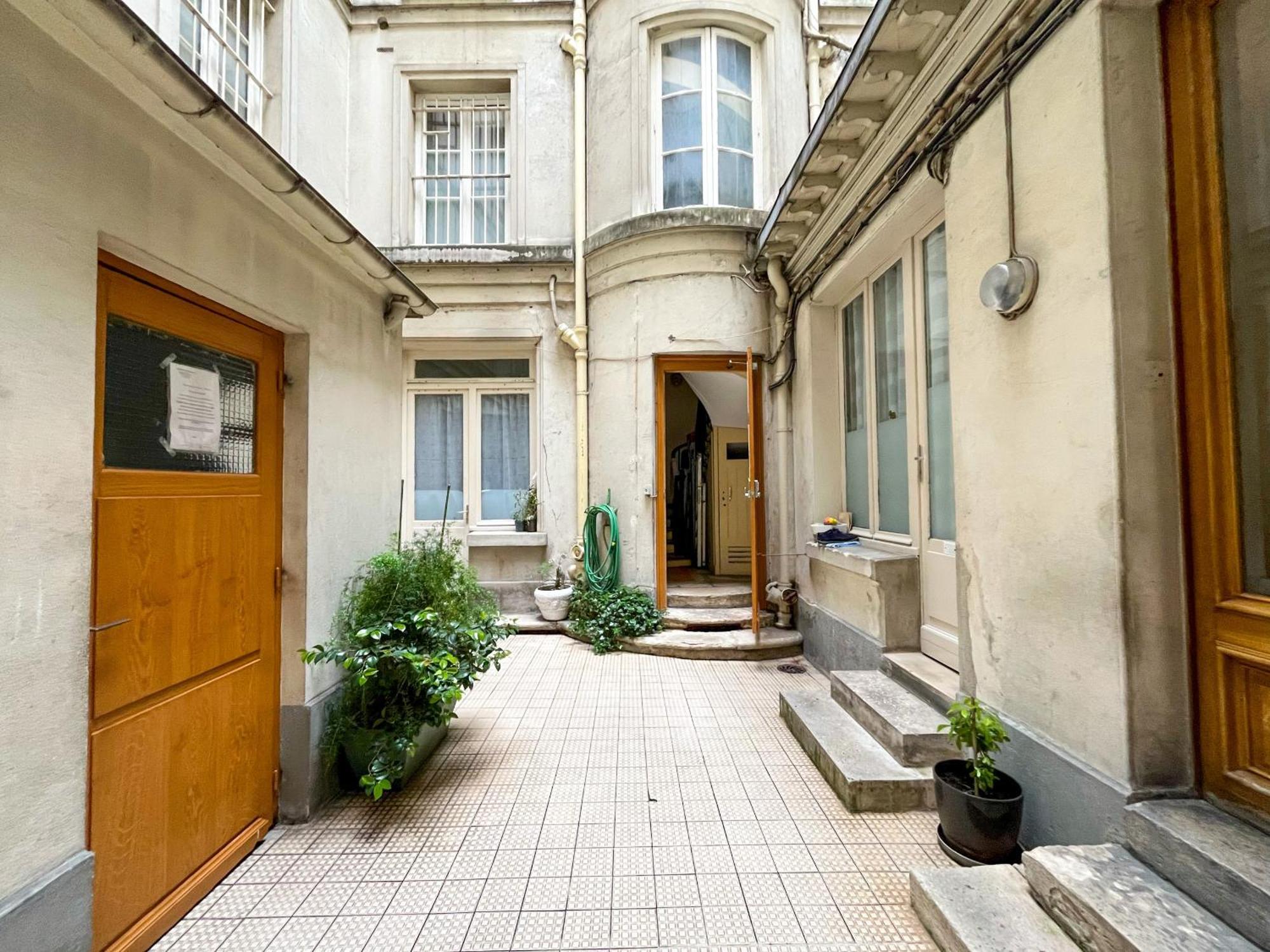 112 - Urban Atelier Saint Michel Apartment Paris Luaran gambar